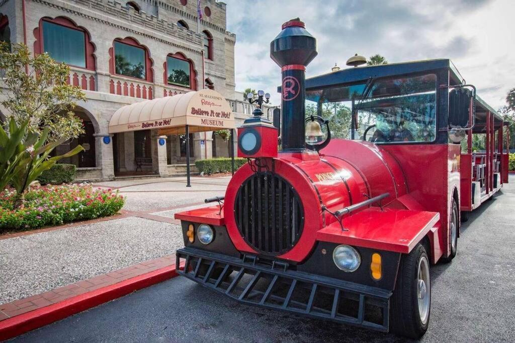 Cozy Quiet St Augustine Private Condo - 2Bed, 1 Bath, Sleeps 6, Steps To Historic St Augustine Center & All Tourist Attractions, Restaurants, Cafes, Backyard, Porch St. Augustine Exterior foto